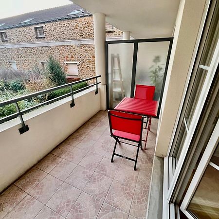 Le Sept Avec Parking, Transfert Apartment Vaires-sur-Marne Bagian luar foto